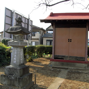 摜04