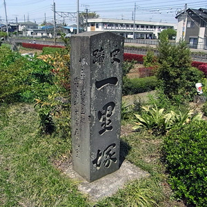 摜02