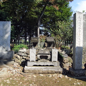 摜09